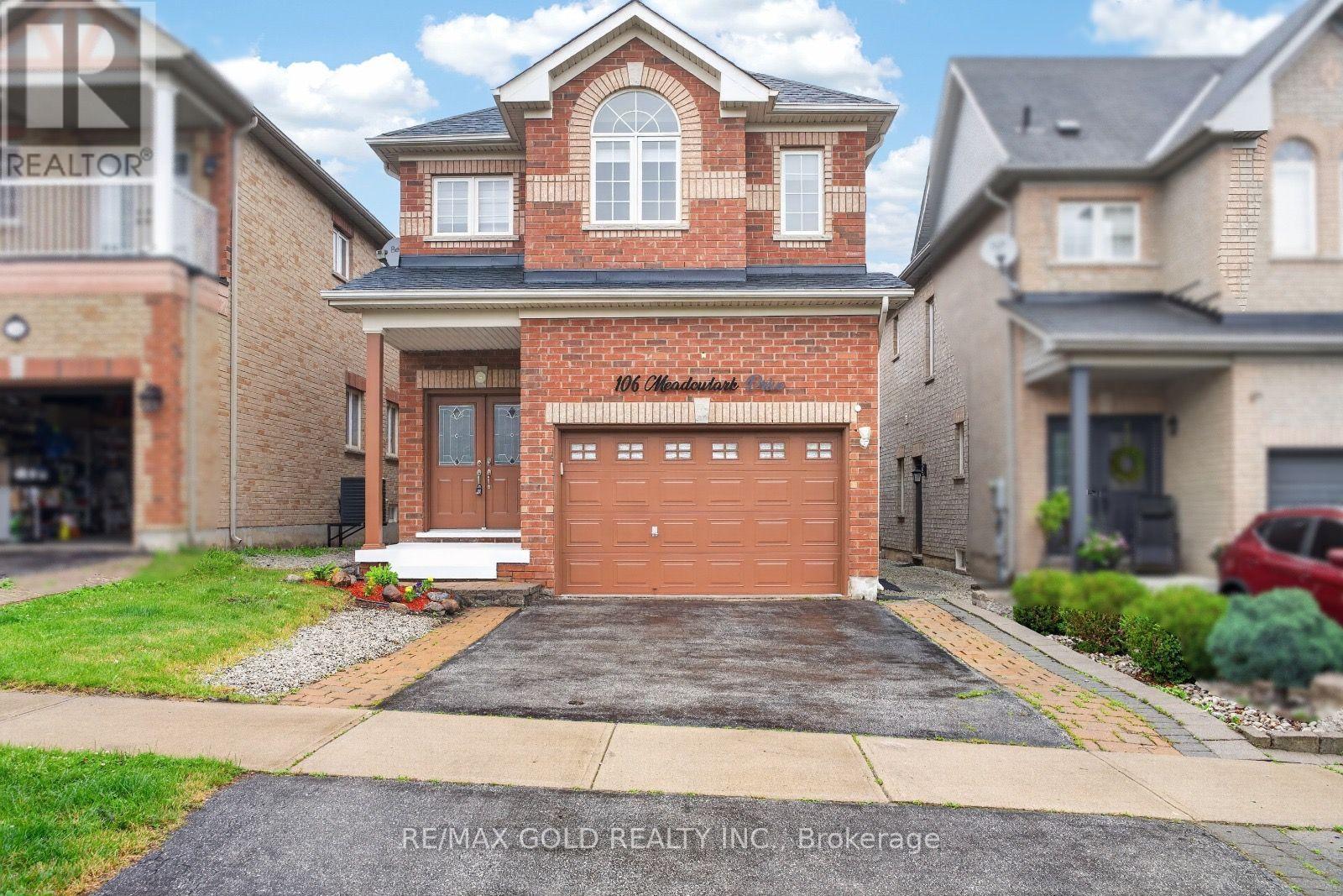 106 Meadowlark Drive, Halton Hills (Georgetown), Ontario  L7G 6N6 - Photo 1 - W13662874