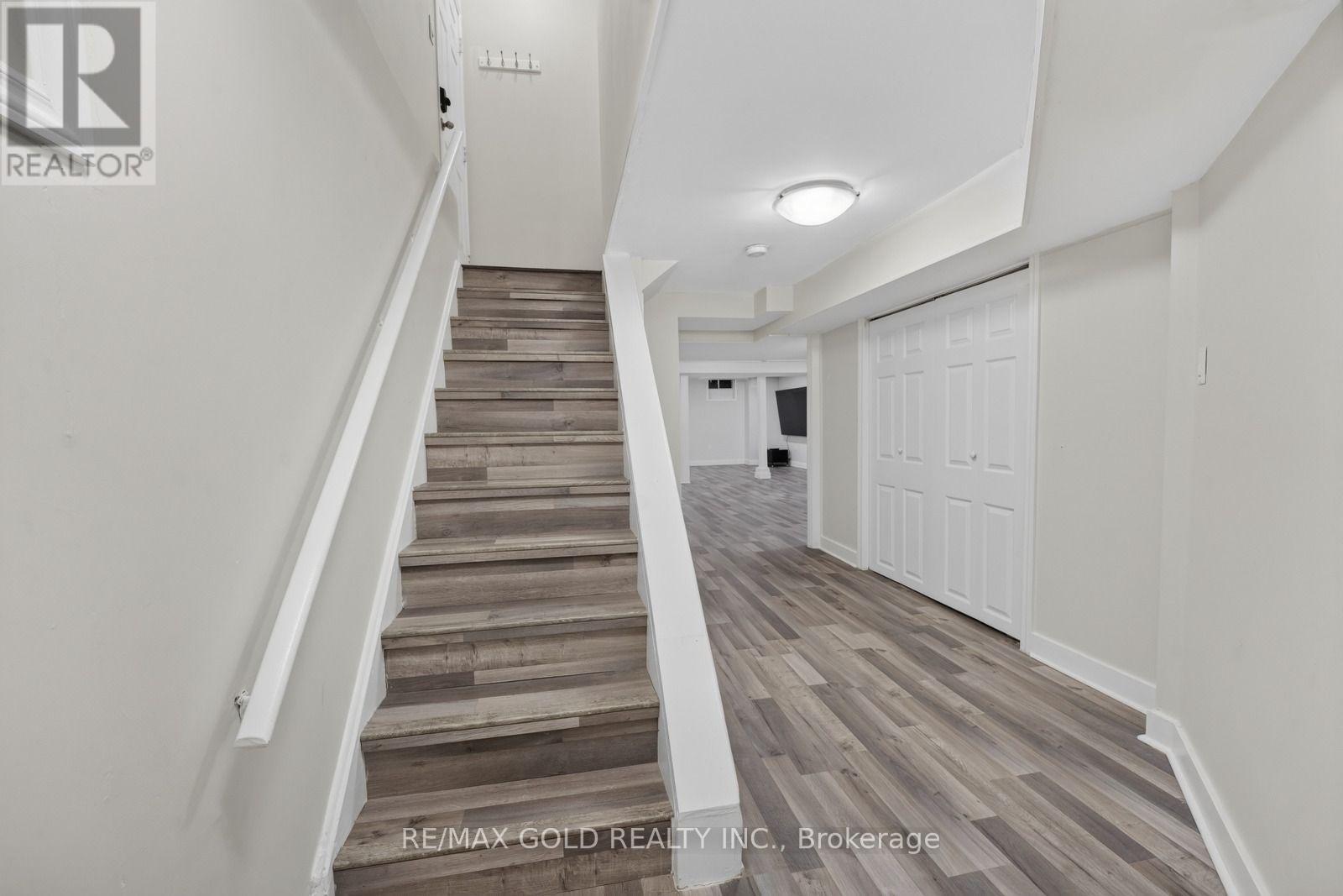 106 Meadowlark Drive, Halton Hills (Georgetown), Ontario  L7G 6N6 - Photo 26 - W13662874