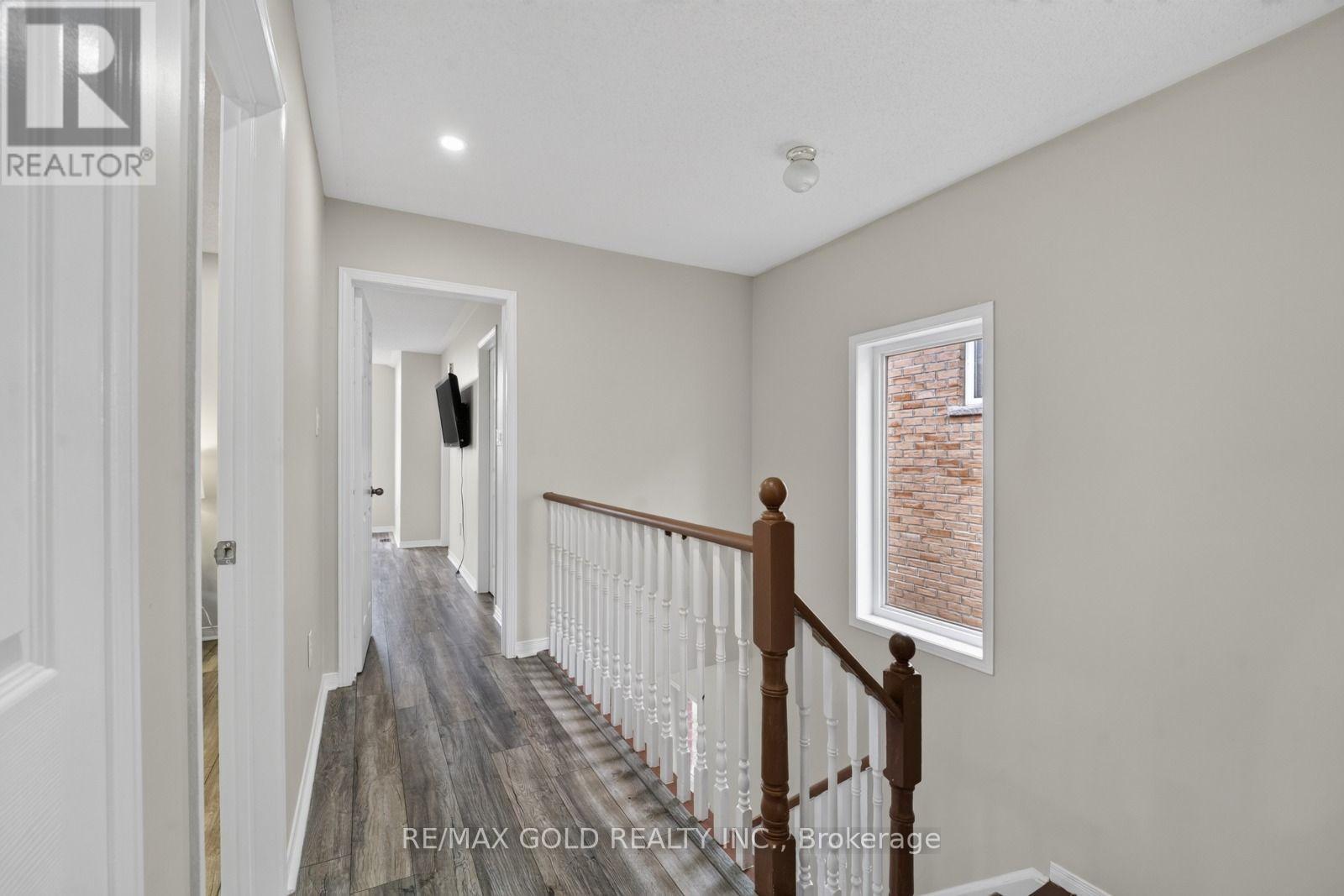 106 Meadowlark Drive, Halton Hills (Georgetown), Ontario  L7G 6N6 - Photo 35 - W13662874