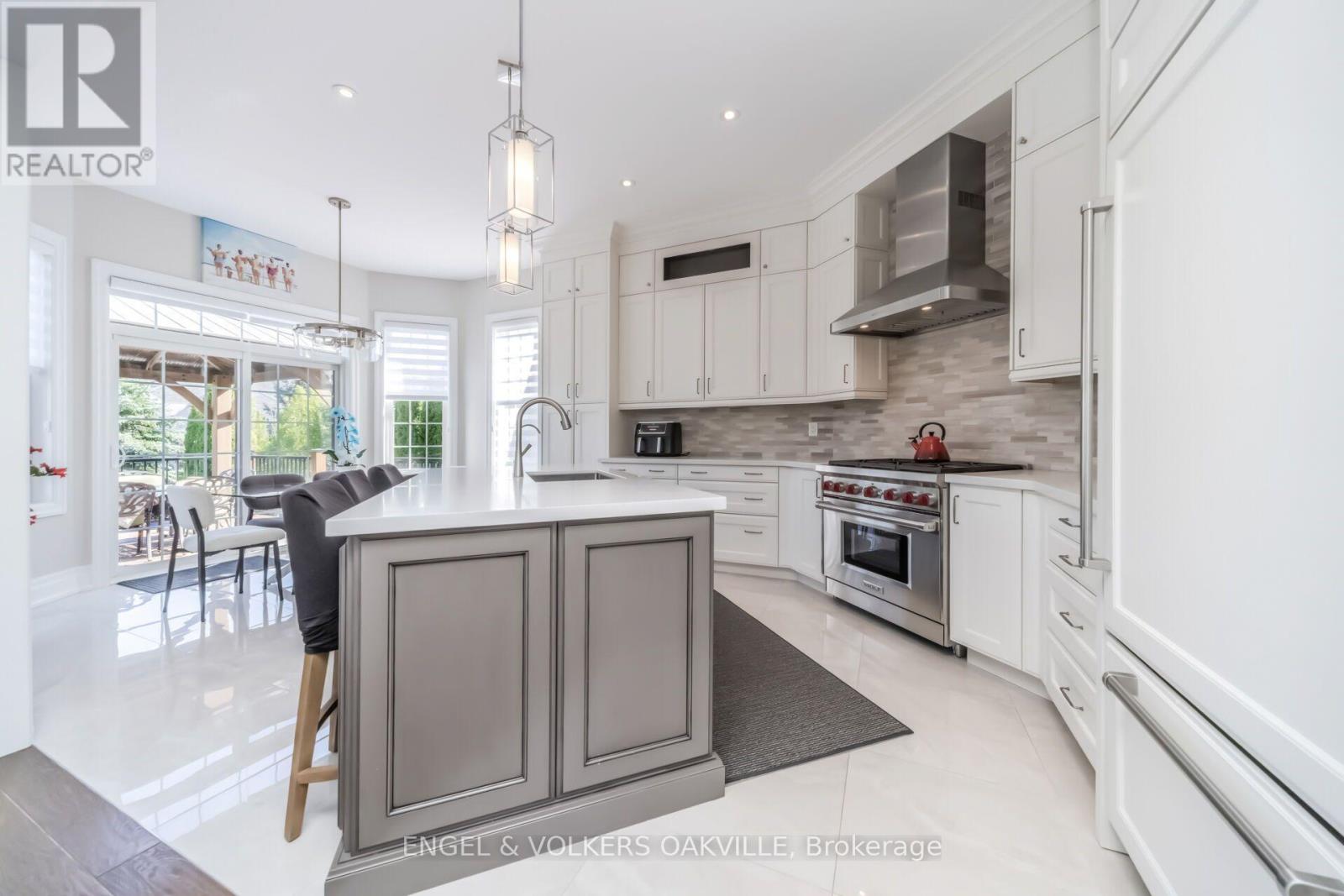 3 Holdroyd Court, Halton Hills (Glen Williams), Ontario  L7G 0E8 - Photo 14 - W13663856