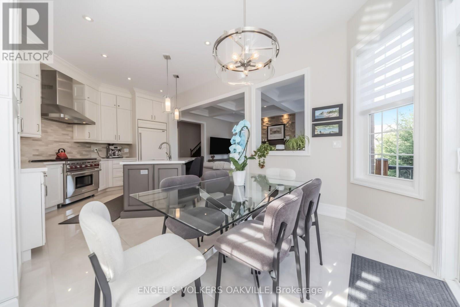 3 Holdroyd Court, Halton Hills (Glen Williams), Ontario  L7G 0E8 - Photo 18 - W13663856