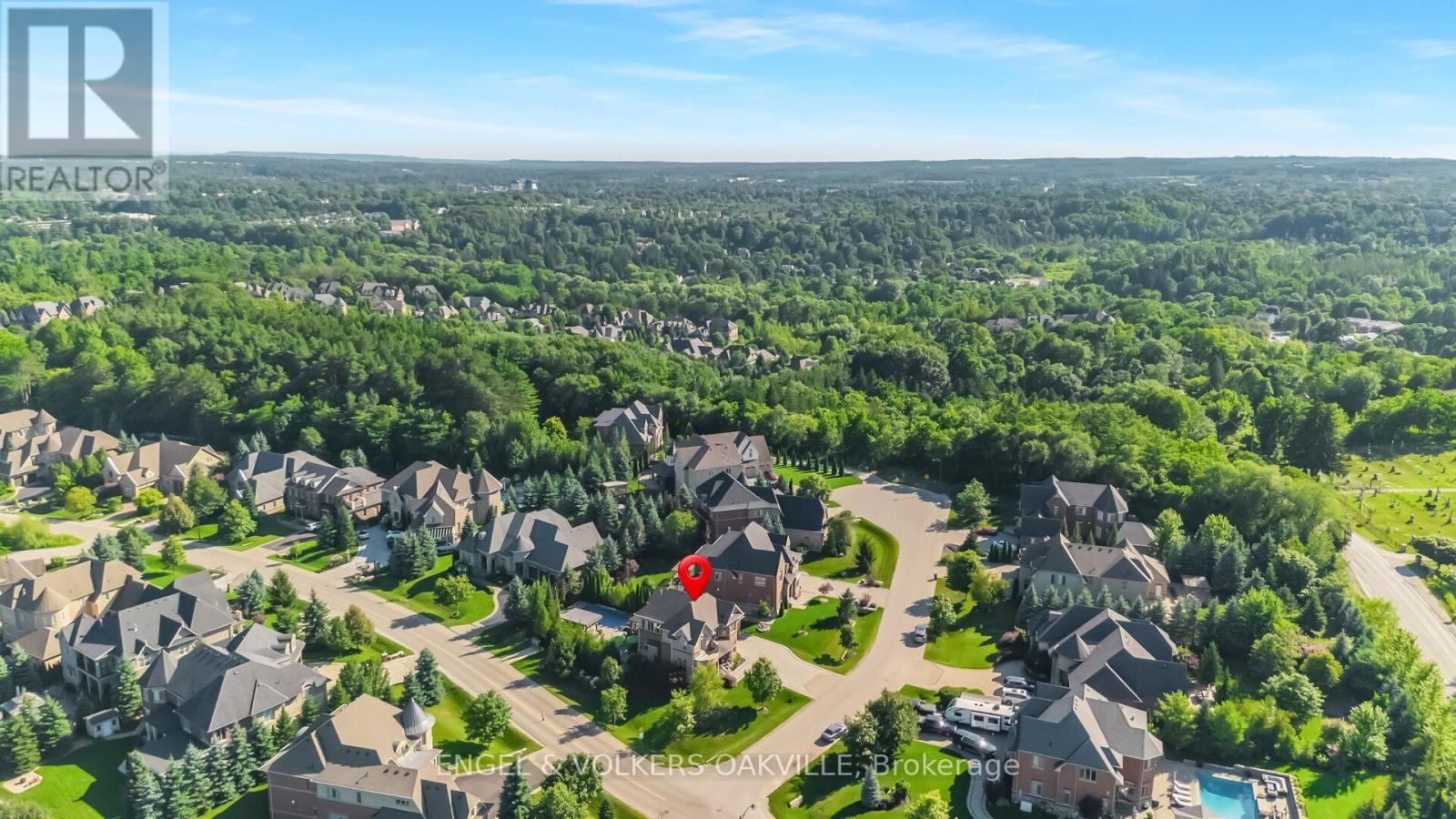 3 Holdroyd Court, Halton Hills (Glen Williams), Ontario  L7G 0E8 - Photo 4 - W13663856