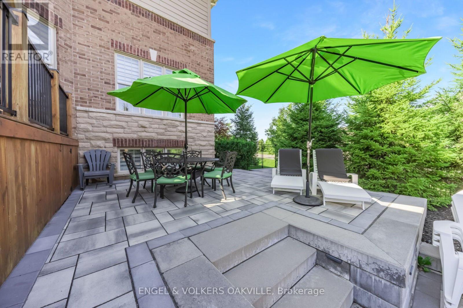 3 Holdroyd Court, Halton Hills (Glen Williams), Ontario  L7G 0E8 - Photo 41 - W13663856