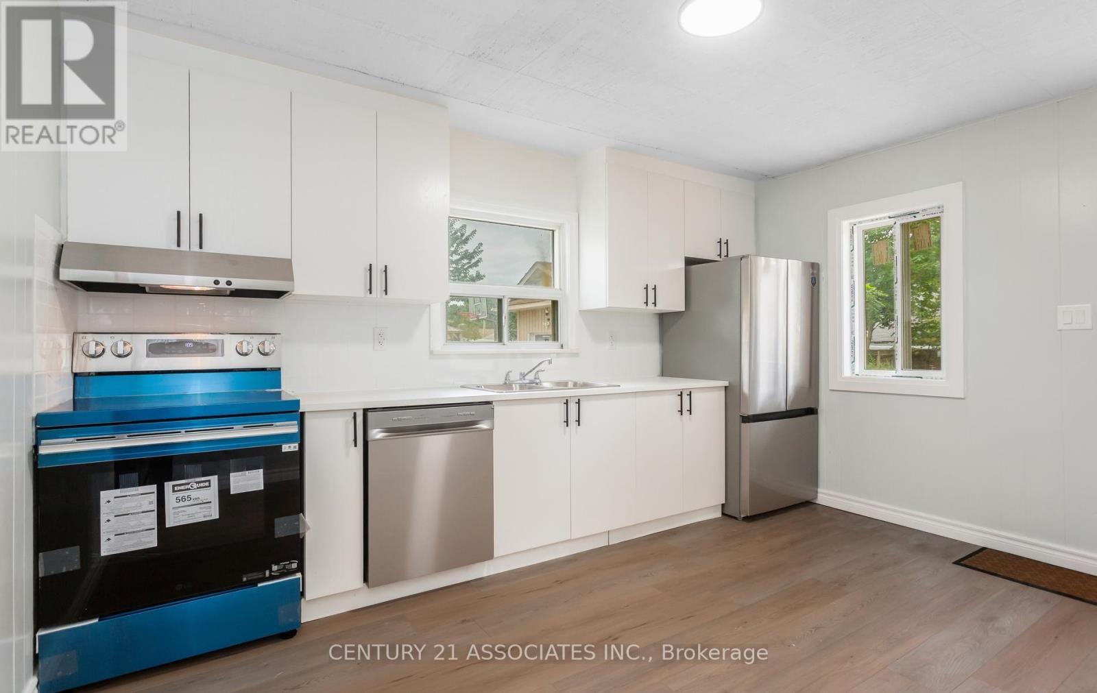 48 King Street, Halton Hills (Georgetown), Ontario  L7G 2G4 - Photo 13 - W13664598