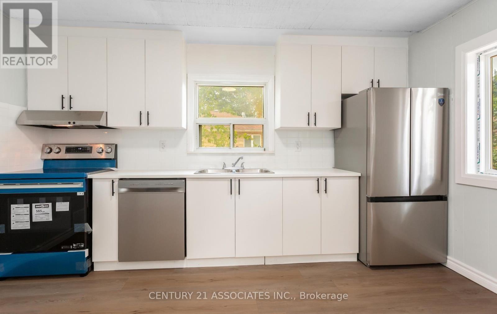 48 King Street, Halton Hills (Georgetown), Ontario  L7G 2G4 - Photo 15 - W13664598