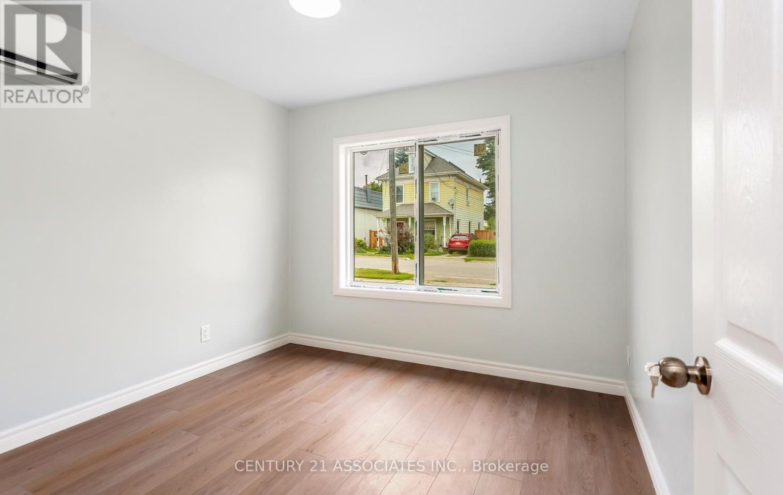 48 King Street, Halton Hills (Georgetown), Ontario  L7G 2G4 - Photo 22 - W13664598