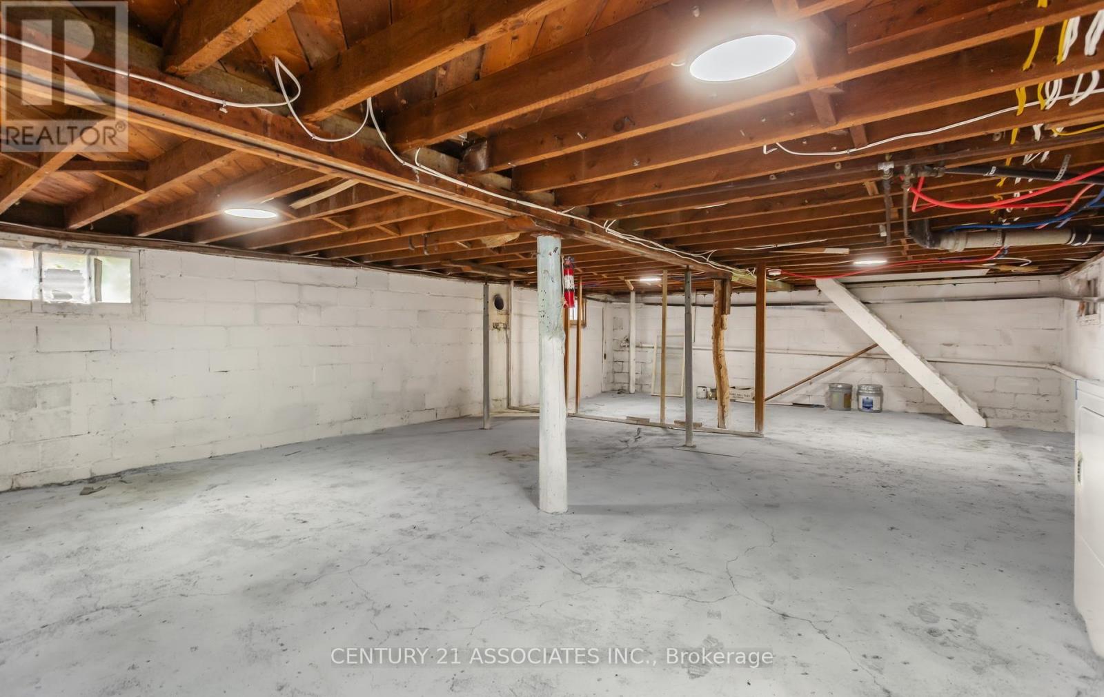 48 King Street, Halton Hills (Georgetown), Ontario  L7G 2G4 - Photo 34 - W13664598