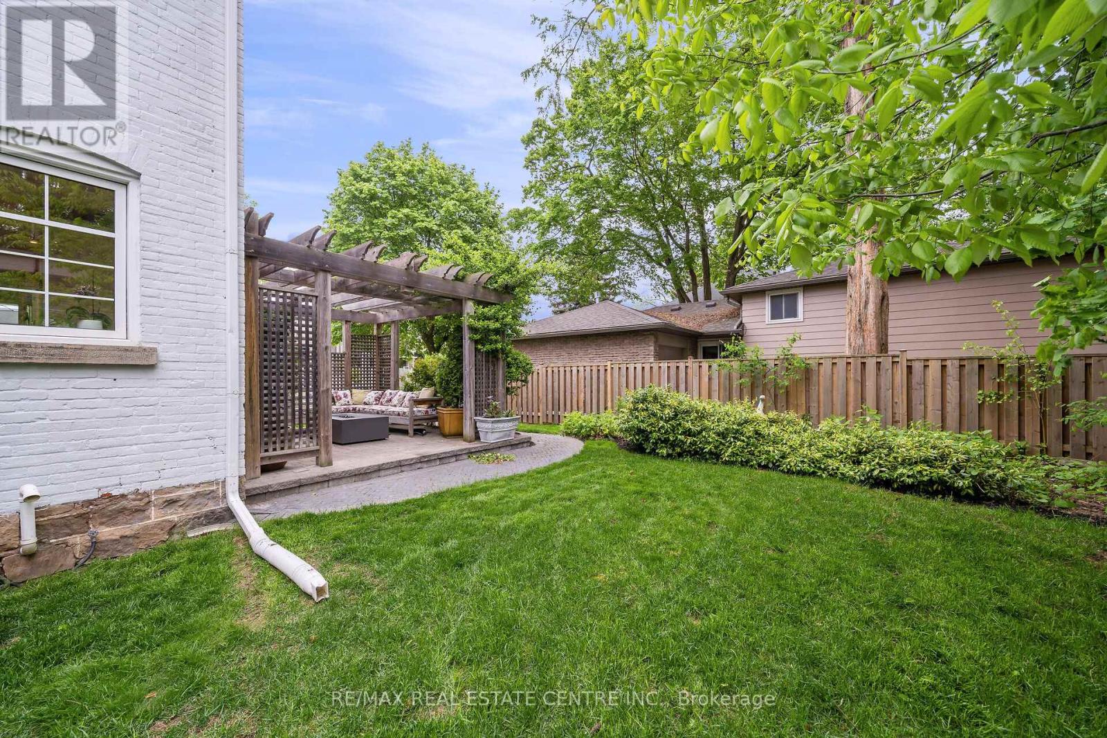 11 Church Street, Halton Hills (Georgetown), Ontario  L7G 2A4 - Photo 44 - W13665204