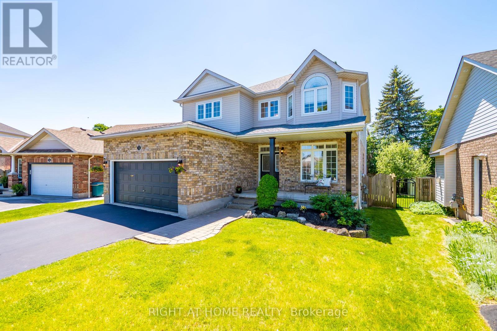 72 Beardmore Crescent, Halton Hills (Ac Acton), Ontario  L7J 2Z1 - Photo 2 - W13665870