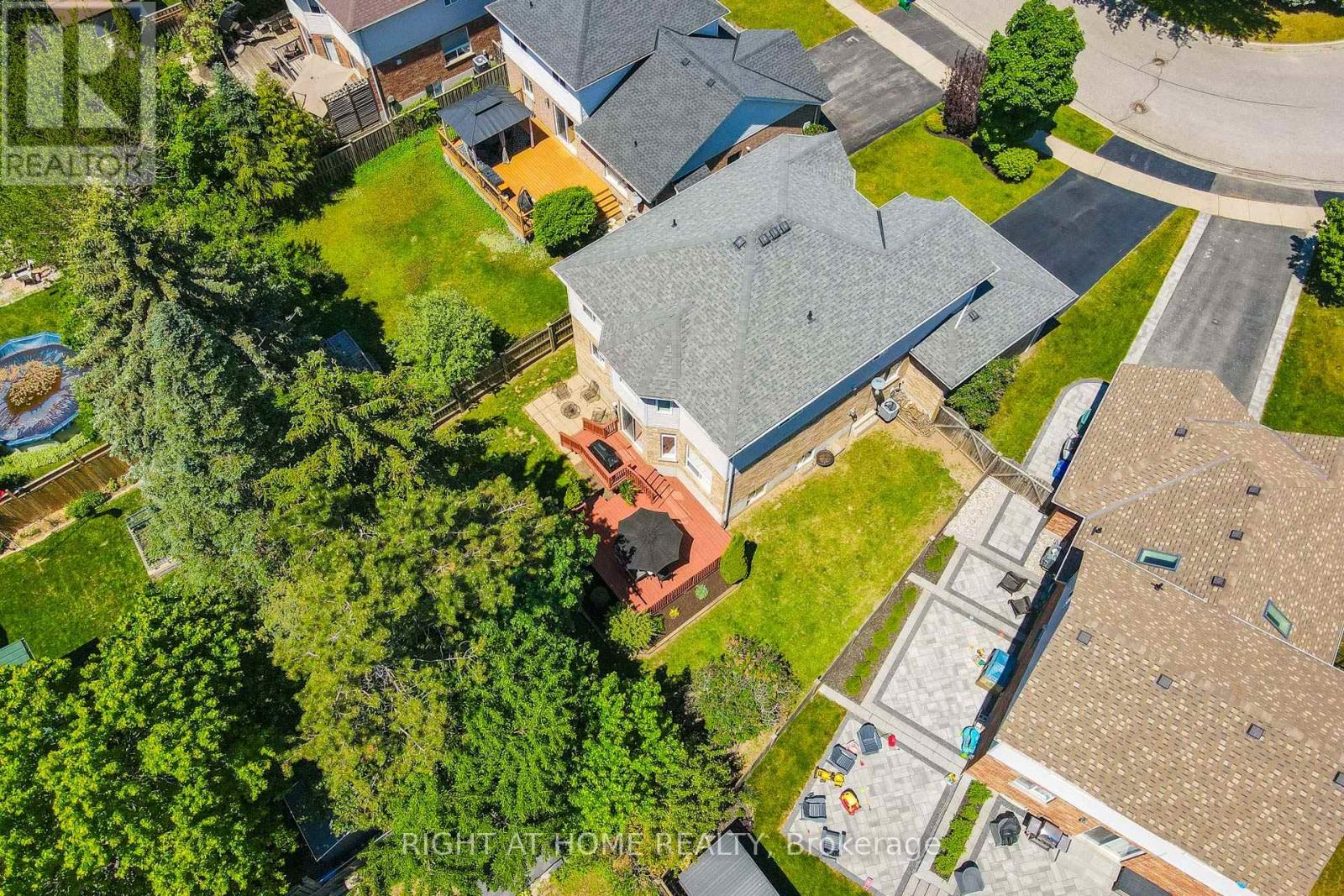 72 Beardmore Crescent, Halton Hills (Ac Acton), Ontario  L7J 2Z1 - Photo 31 - W13665870