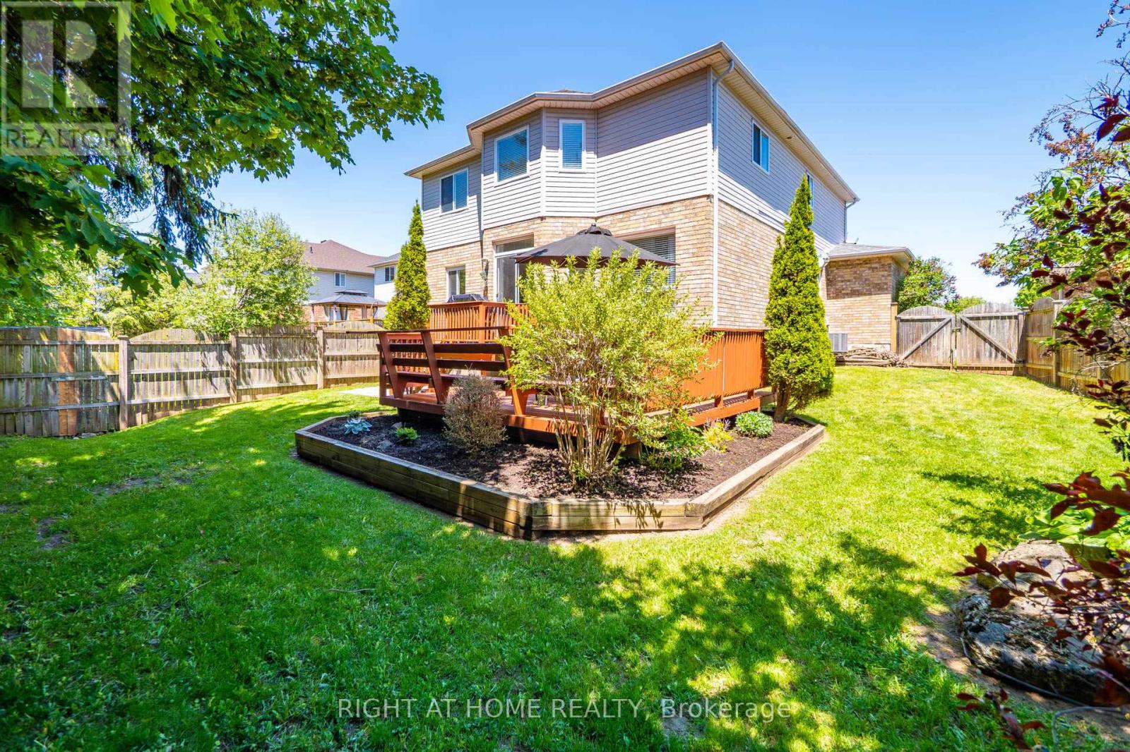 72 Beardmore Crescent, Halton Hills (Ac Acton), Ontario  L7J 2Z1 - Photo 37 - W13665870