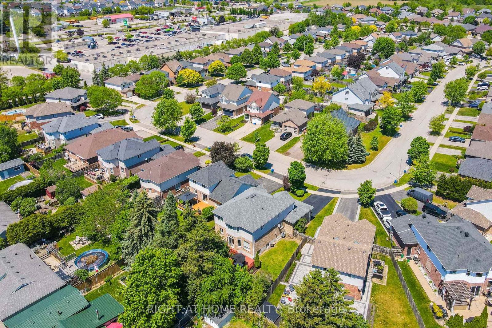 72 Beardmore Crescent, Halton Hills (Ac Acton), Ontario  L7J 2Z1 - Photo 39 - W13665870