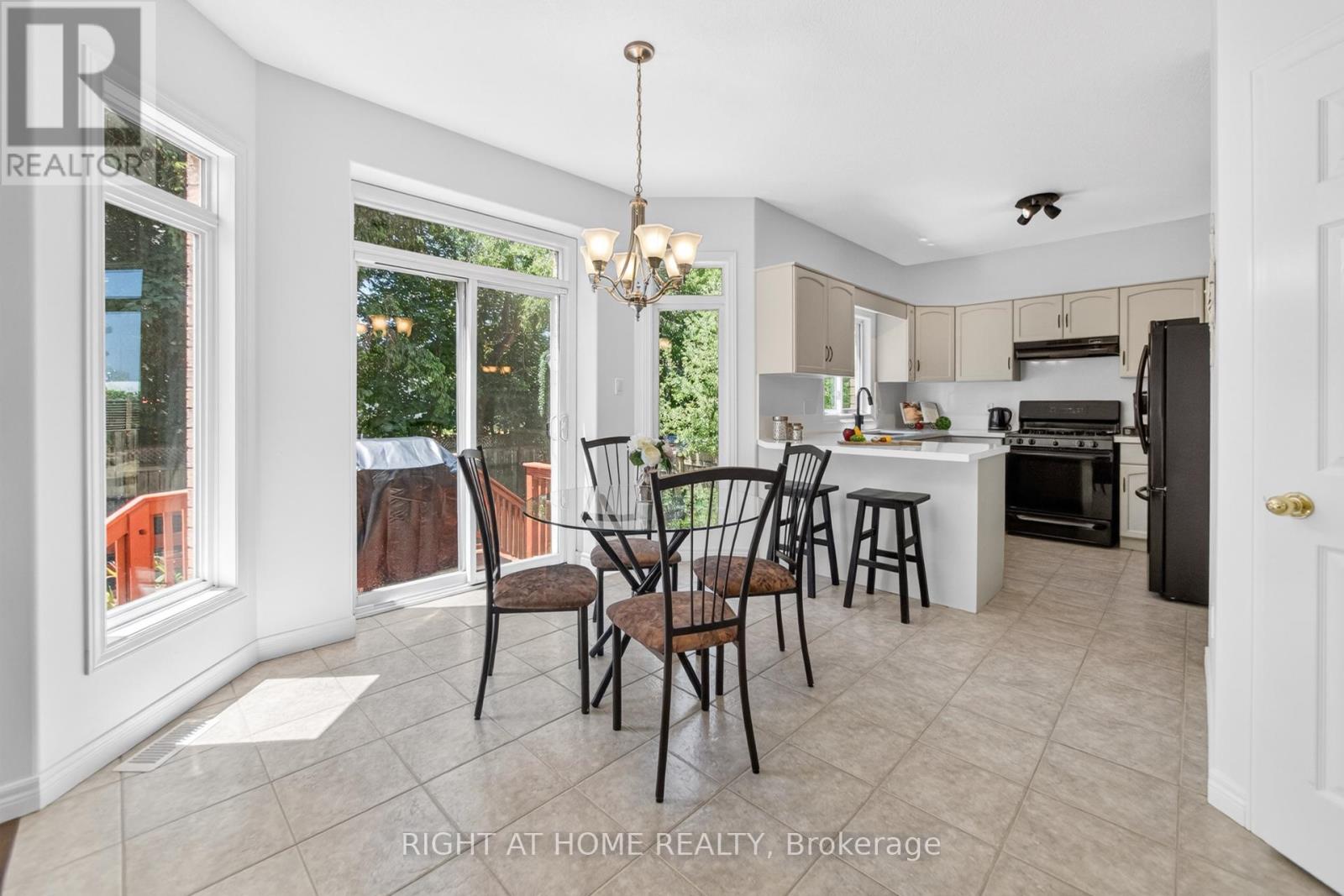 72 Beardmore Crescent, Halton Hills (Ac Acton), Ontario  L7J 2Z1 - Photo 6 - W13665870