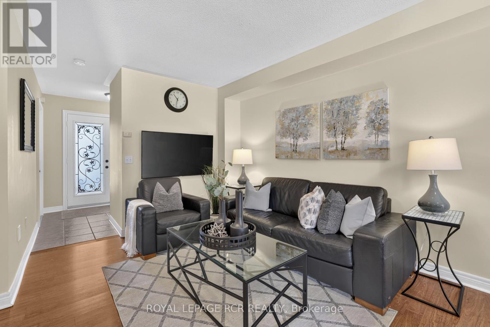 94 Atwood Avenue, Halton Hills (Georgetown), Ontario  L7G 6A1 - Photo 6 - W13665968