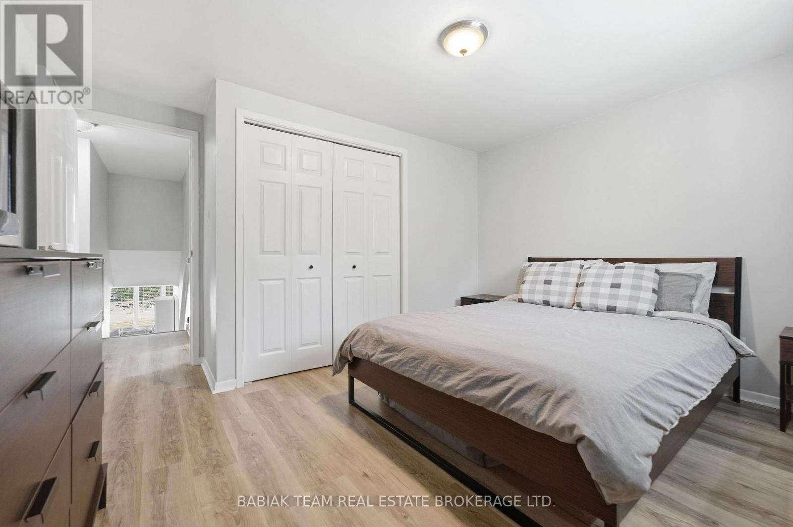 149 Mountainview Road S, Halton Hills (Georgetown), Ontario  L7G 4K4 - Photo 15 - W13667412