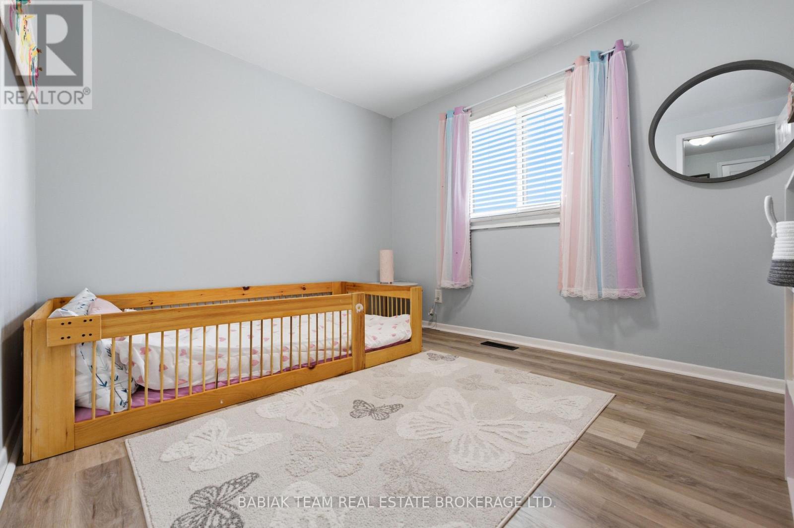 149 Mountainview Road S, Halton Hills (Georgetown), Ontario  L7G 4K4 - Photo 16 - W13667412