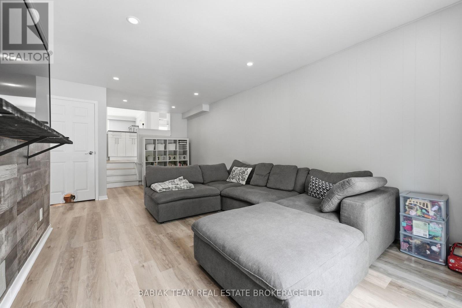 149 Mountainview Road S, Halton Hills (Georgetown), Ontario  L7G 4K4 - Photo 22 - W13667412