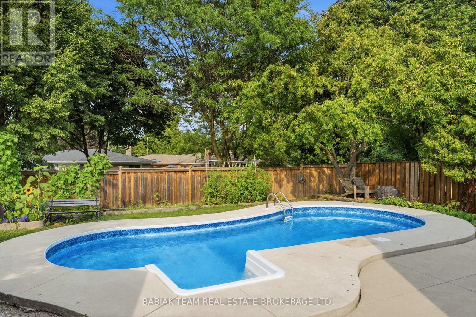 149 Mountainview Road S, Halton Hills (Georgetown), Ontario  L7G 4K4 - Photo 30 - W13667412