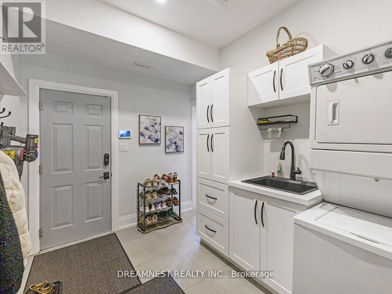 11132 Mcfarland Court, Milton (Brookville/haltonville), Ontario  L0P 1B0 - Photo 15 - W13667796