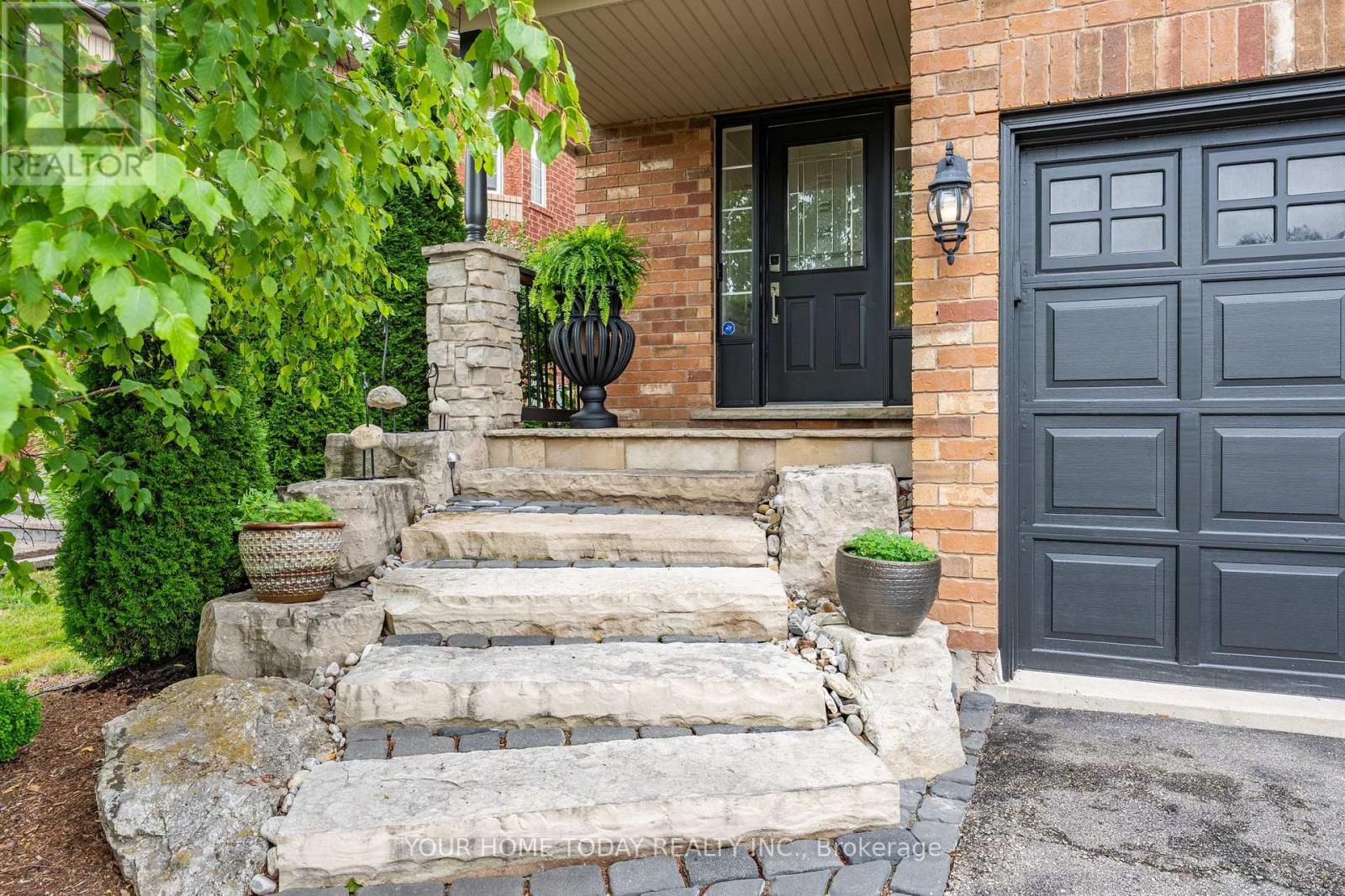 171 Miller Drive, Halton Hills (Georgetown), Ontario  L7G 5Y2 - Photo 4 - W13668284