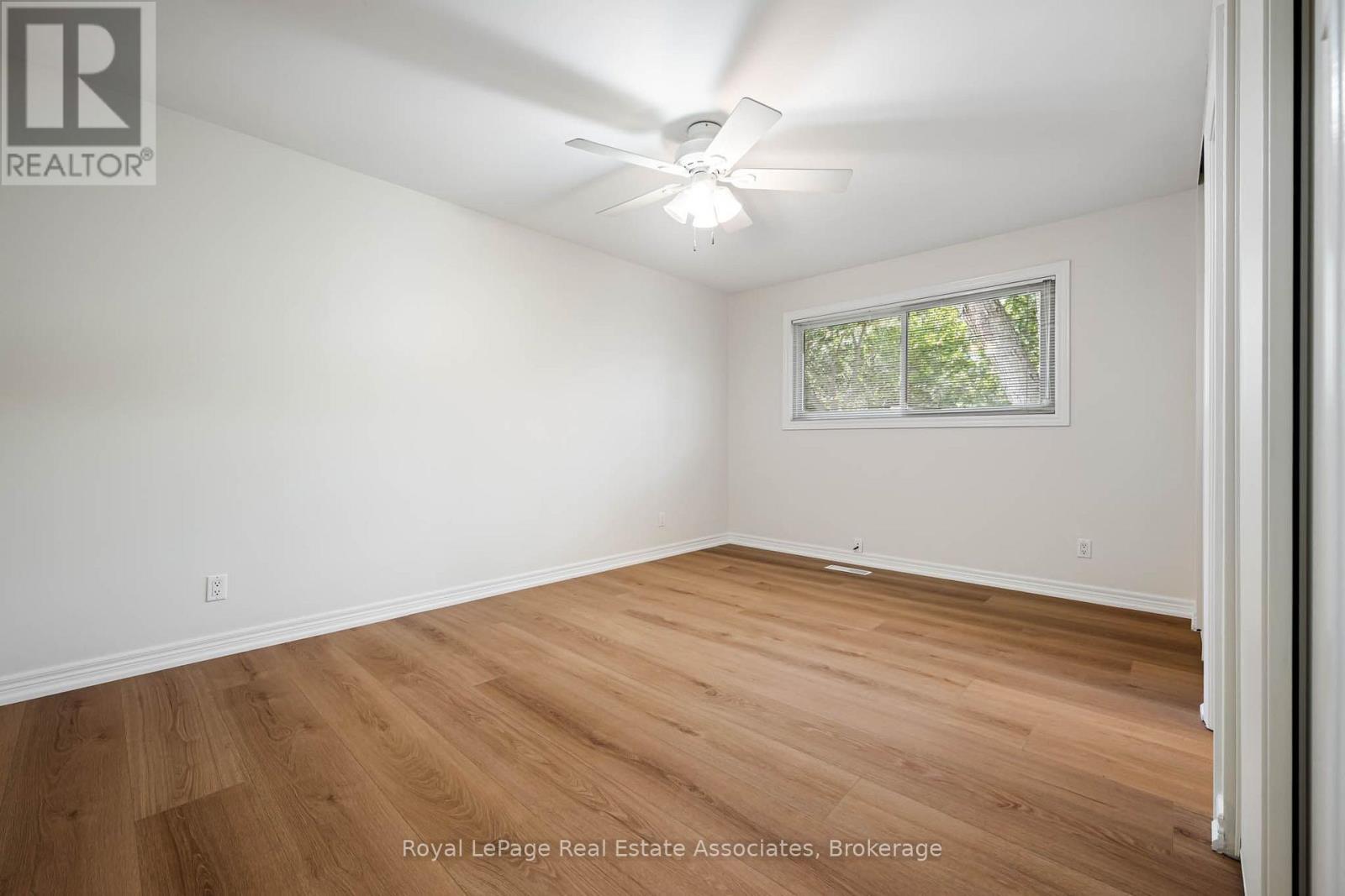 11 Berry Street, Halton Hills (Ac Acton), Ontario  L7J 2N9 - Photo 21 - W13670912