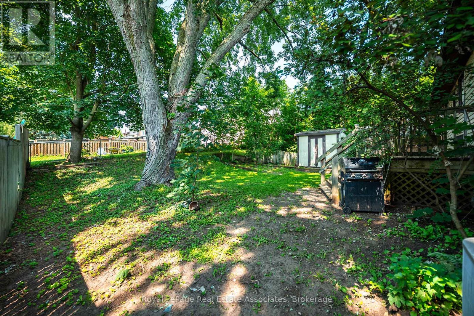 11 Berry Street, Halton Hills (Ac Acton), Ontario  L7J 2N9 - Photo 34 - W13670912
