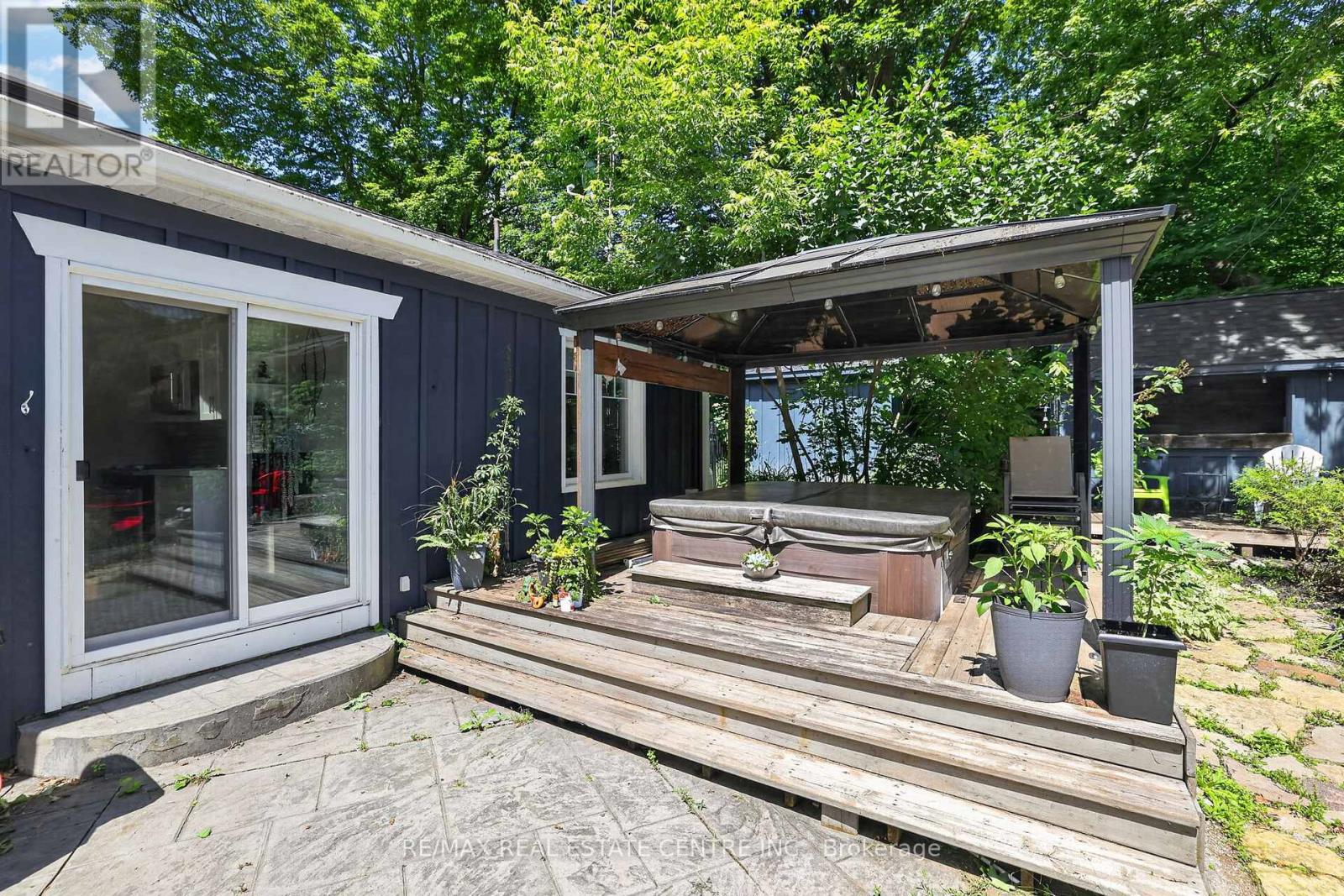 12429 Wolseley Street, Halton Hills (Limehouse), Ontario  L0P 1H0 - Photo 26 - W13671704
