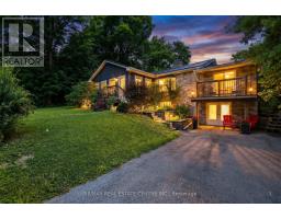 <div class="price">$1,049,000</div> 12429 Wolseley Street, Halton Hills (Limehouse)<br><div style="margin-bottom:8px;"><small>RE/MAX Real Estate Centre Inc.</small></div><div class='bed_bath'>4 Bed | 2 Bath</div>