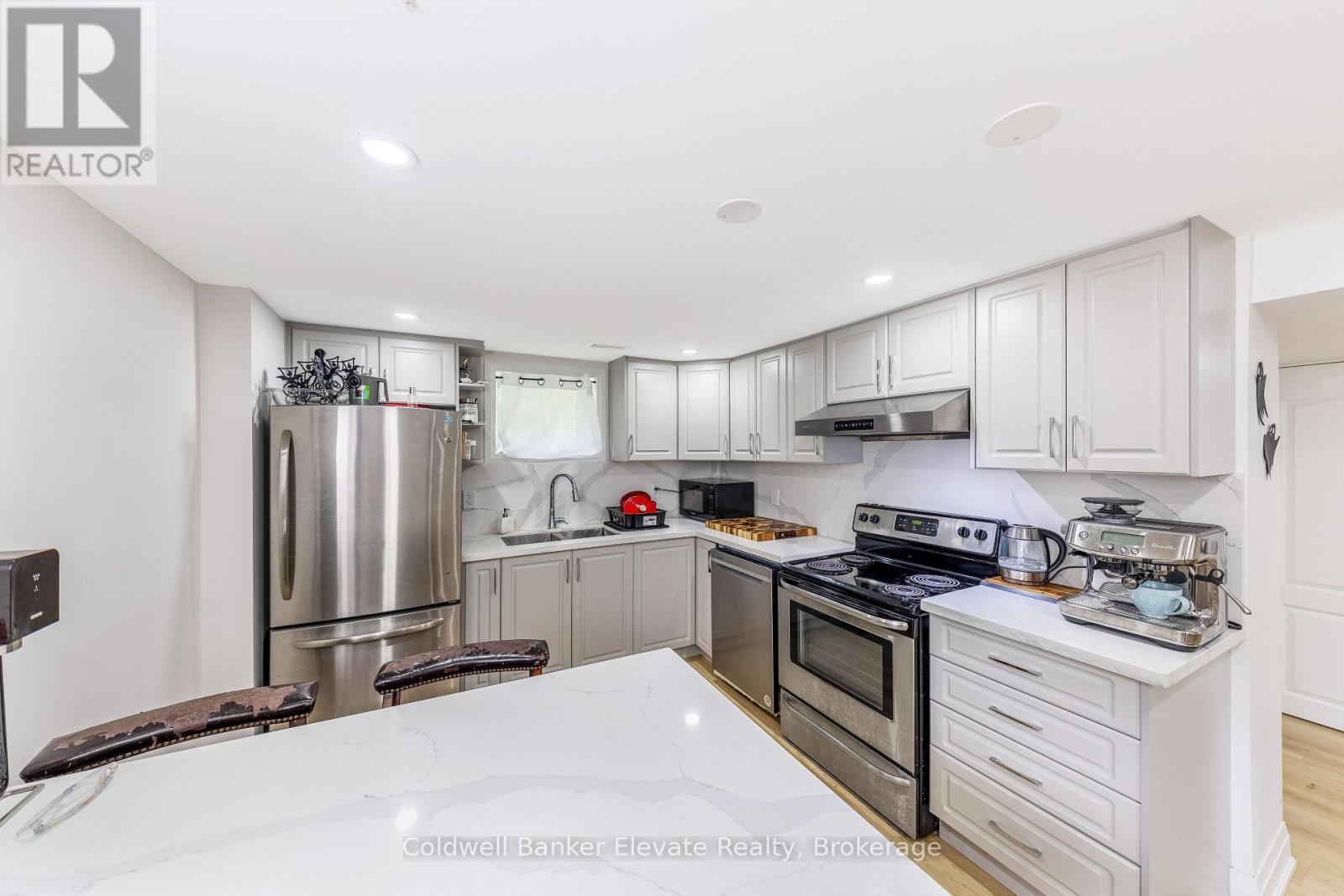 39 Mcgilvray Crescent, Halton Hills (Georgetown), Ontario  L7G 1L7 - Photo 29 - W13673428