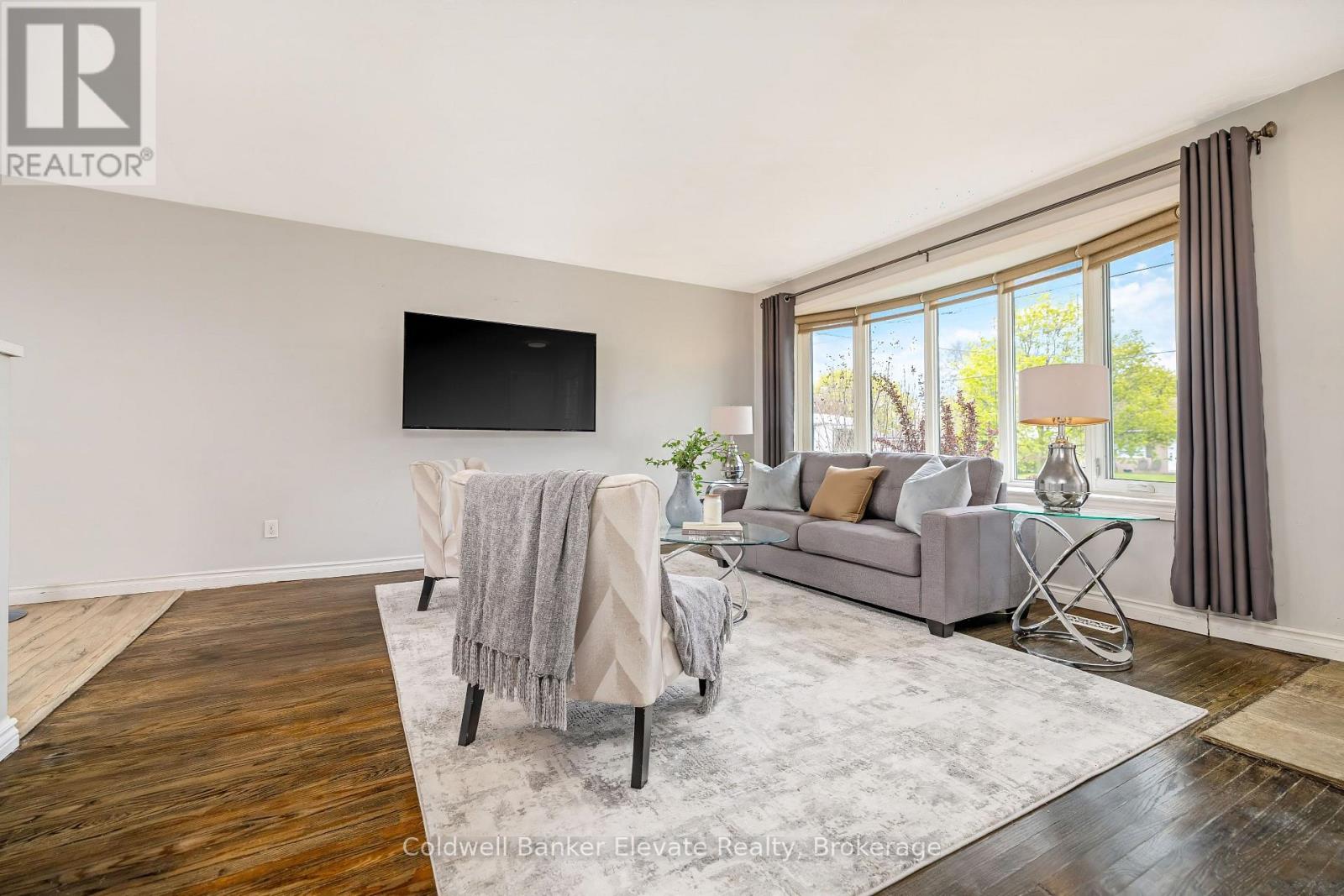 39 Mcgilvray Crescent, Halton Hills (Georgetown), Ontario  L7G 1L7 - Photo 9 - W13673428