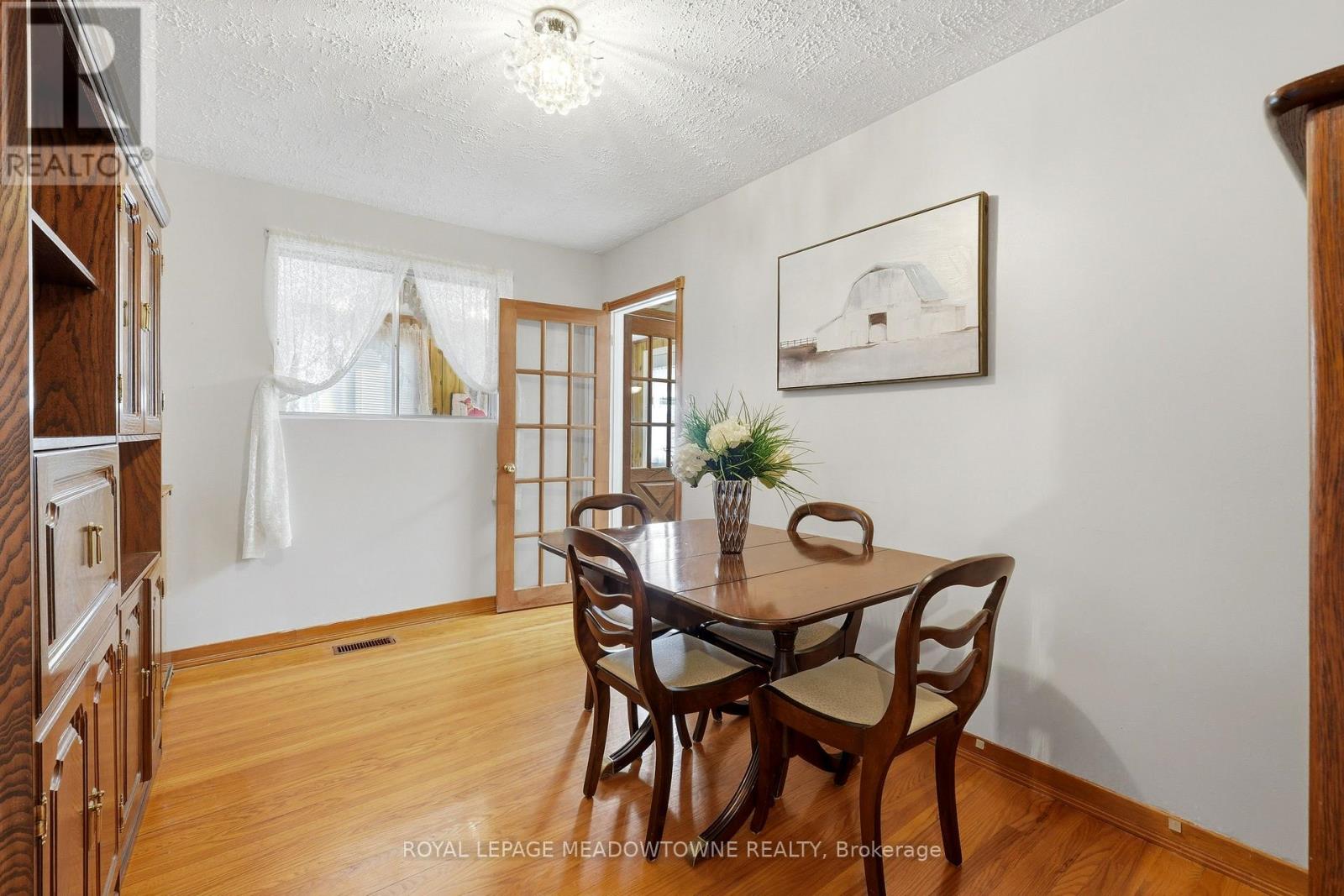 177 Delrex Boulevard, Halton Hills (Georgetown), Ontario  L7G 4E4 - Photo 10 - W13674776