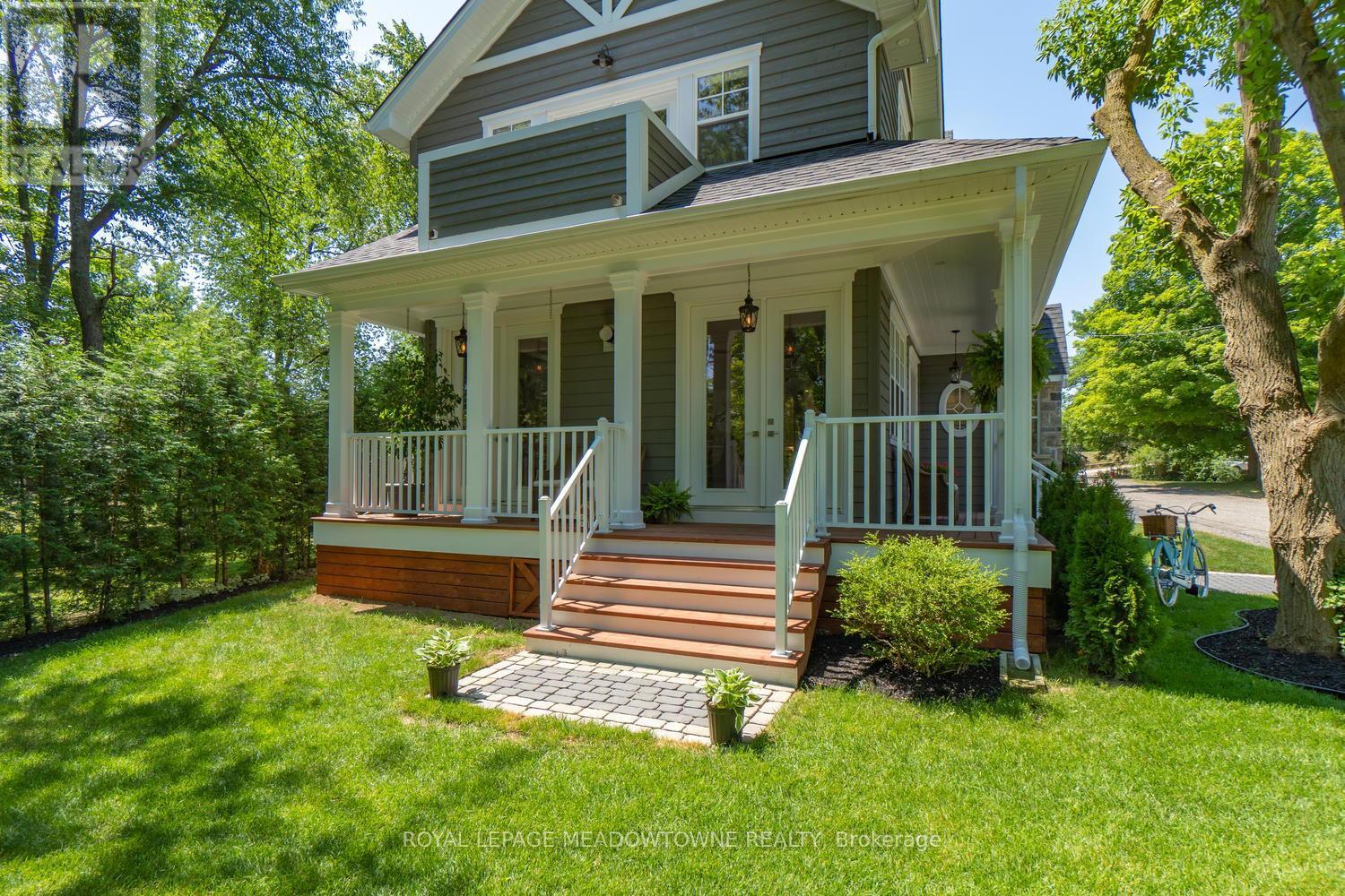 2 Bennett Place, Halton Hills (Glen Williams), Ontario  L7G 2X7 - Photo 24 - W13675024