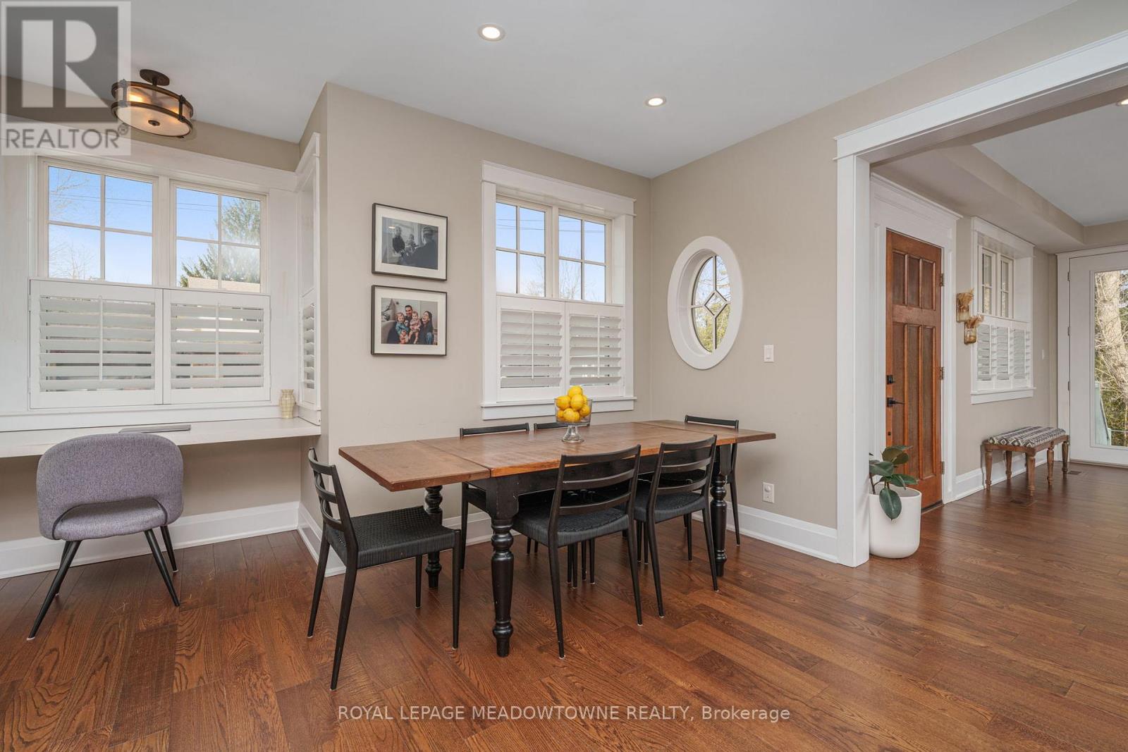 2 Bennett Place, Halton Hills (Glen Williams), Ontario  L7G 2X7 - Photo 6 - W13675024