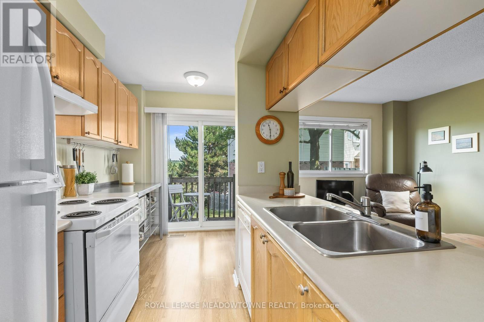 23 Stewart Maclaren Road, Halton Hills (Georgetown), Ontario  L7G 5L8 - Photo 17 - W13675156