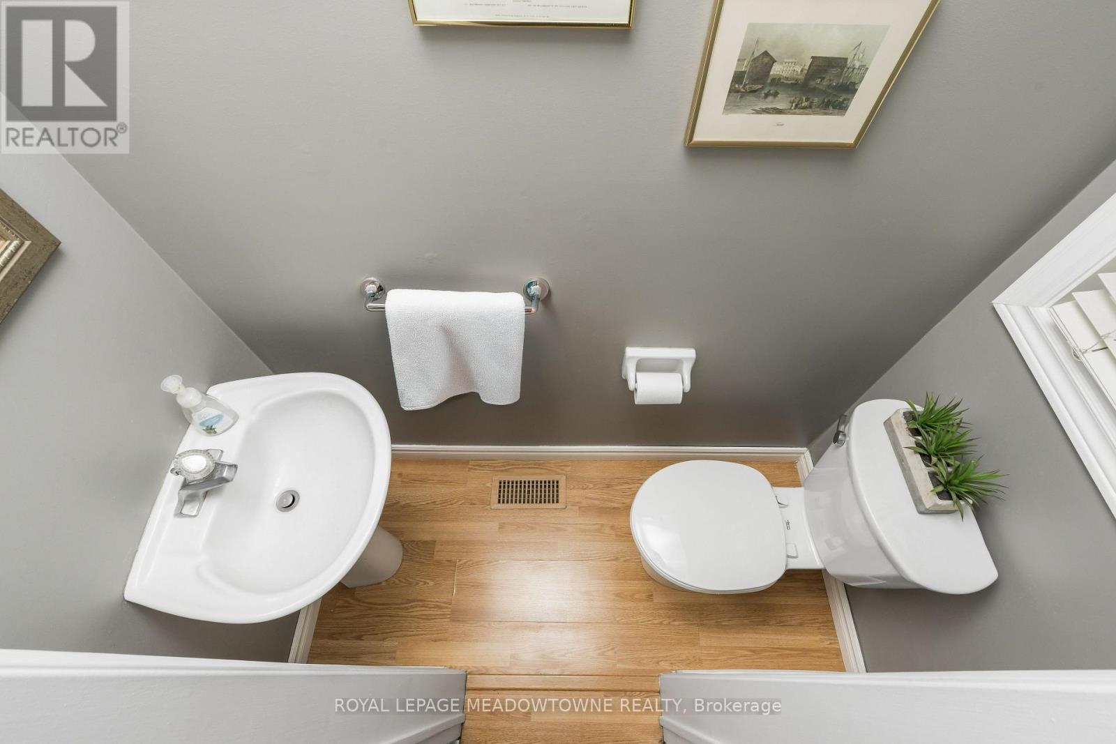 23 Stewart Maclaren Road, Halton Hills (Georgetown), Ontario  L7G 5L8 - Photo 19 - W13675156