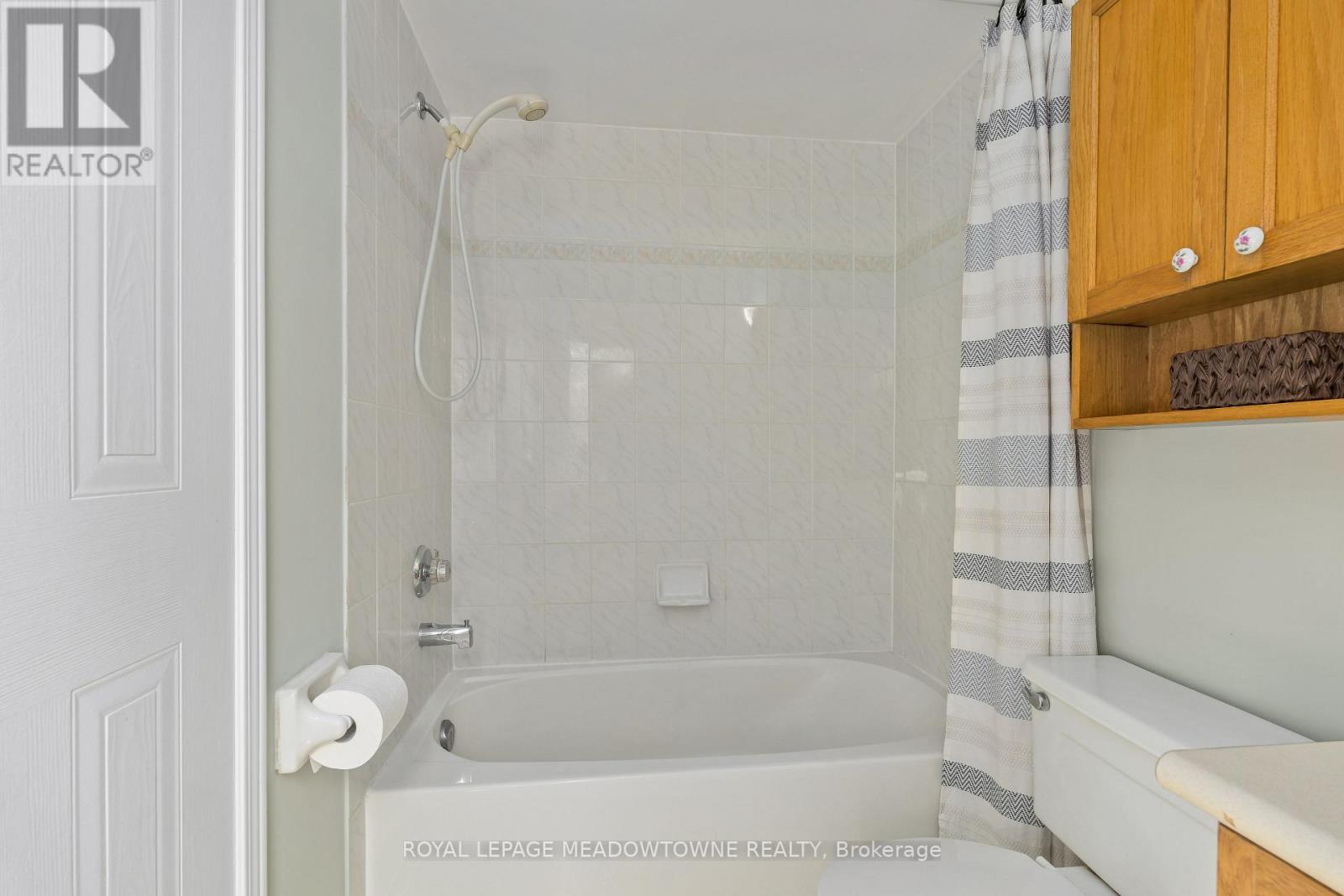 23 Stewart Maclaren Road, Halton Hills (Georgetown), Ontario  L7G 5L8 - Photo 26 - W13675156