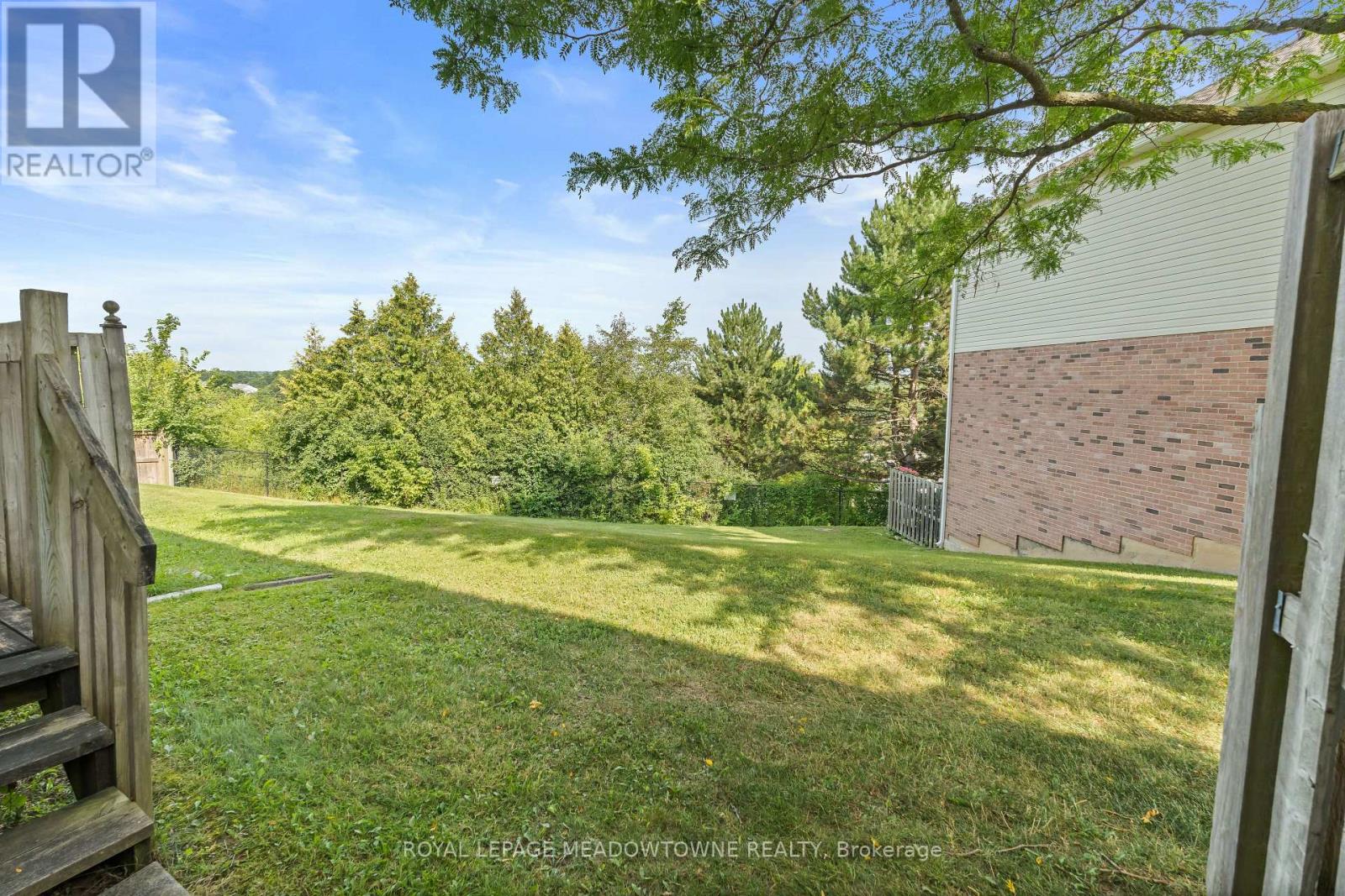 23 Stewart Maclaren Road, Halton Hills (Georgetown), Ontario  L7G 5L8 - Photo 32 - W13675156