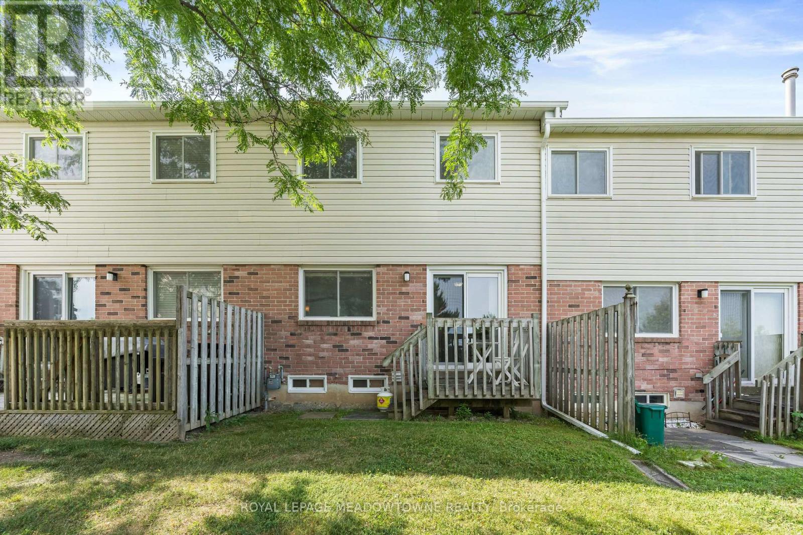 23 Stewart Maclaren Road, Halton Hills (Georgetown), Ontario  L7G 5L8 - Photo 34 - W13675156