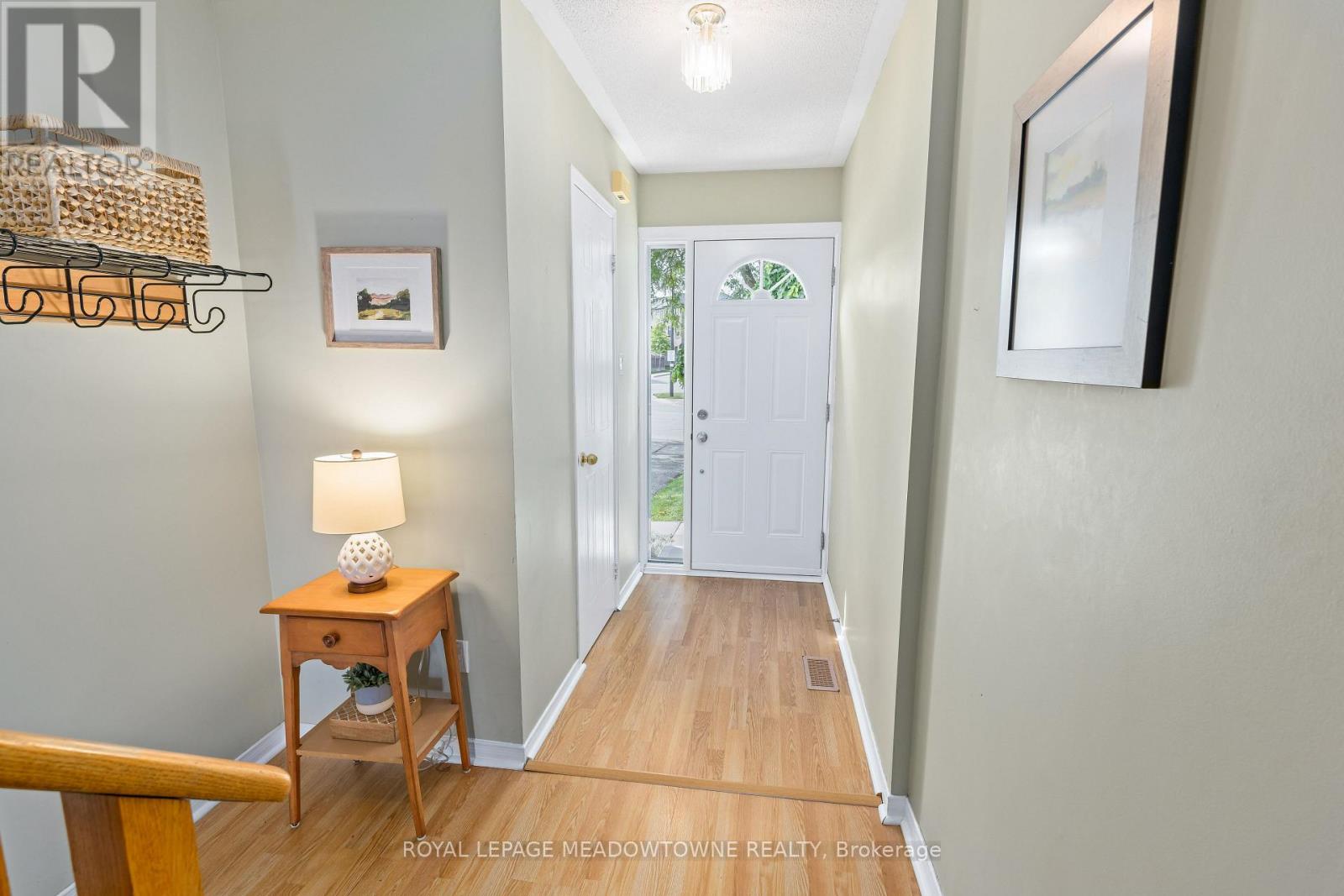 23 Stewart Maclaren Road, Halton Hills (Georgetown), Ontario  L7G 5L8 - Photo 5 - W13675156