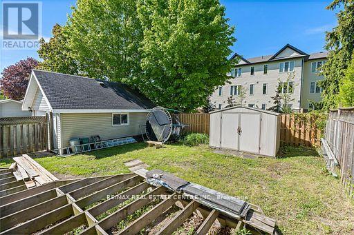 44 Willow Street S, Halton Hills (Ac Acton), Ontario  L7J 2A2 - Photo 30 - W13677802