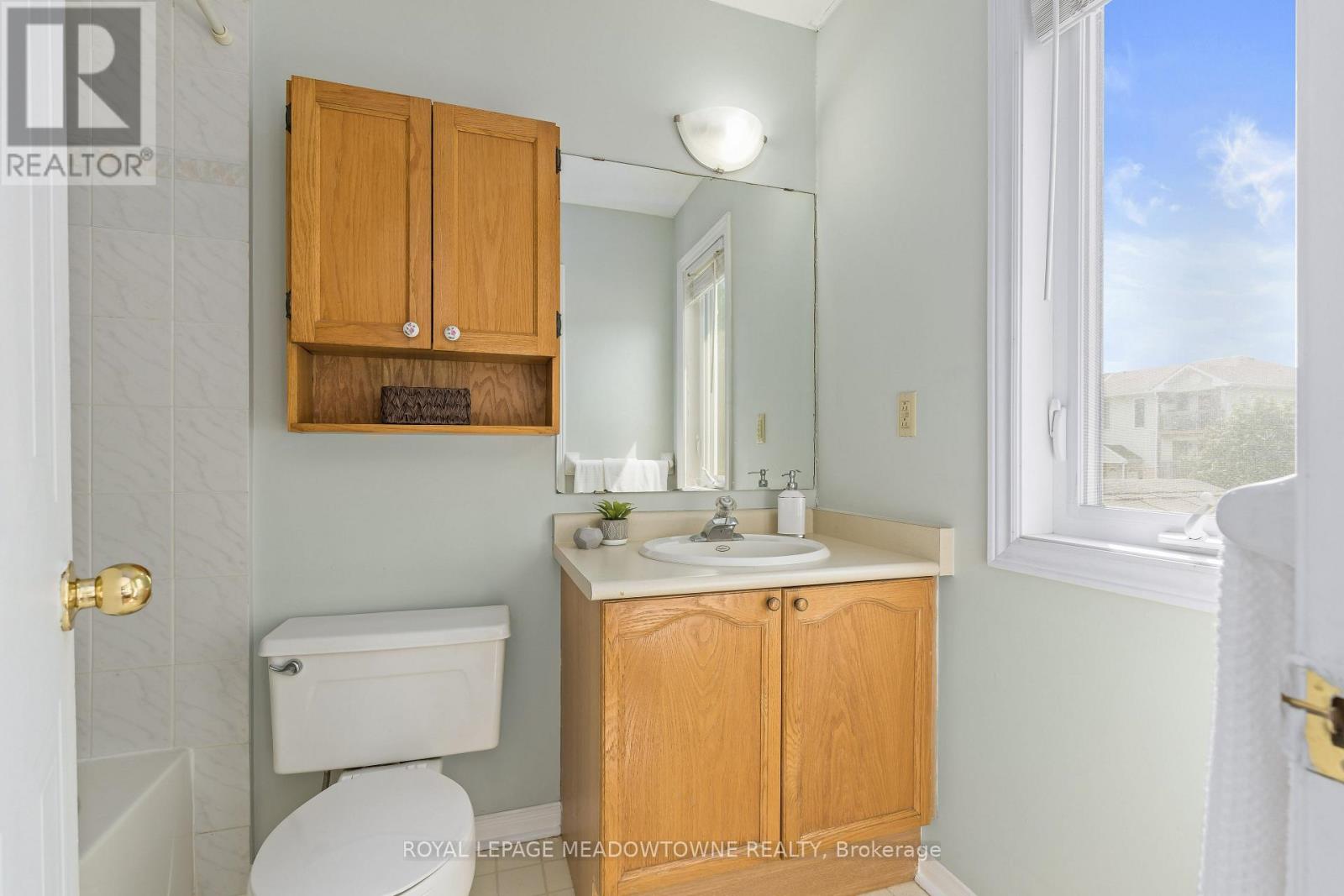 23 Stewart Maclaren Road, Halton Hills (Georgetown), Ontario  L7G 5L8 - Photo 25 - W13678192
