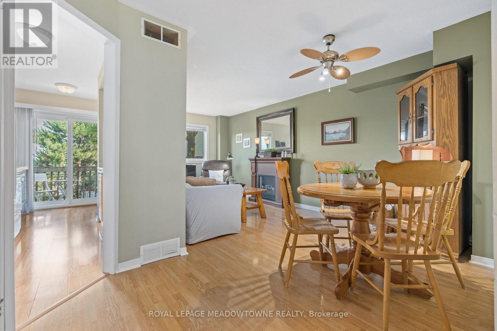 23 Stewart Maclaren Road, Halton Hills (Georgetown), Ontario  L7G 5L8 - Photo 7 - W13678192