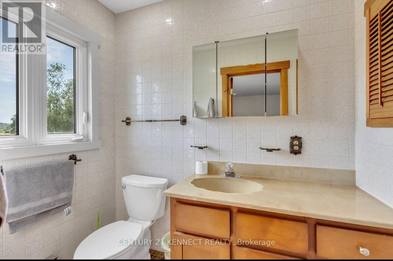 14146 Crewsons Line, Milton (Na Rural Nassagaweya), Ontario  L0P 1H0 - Photo 15 - W13678334