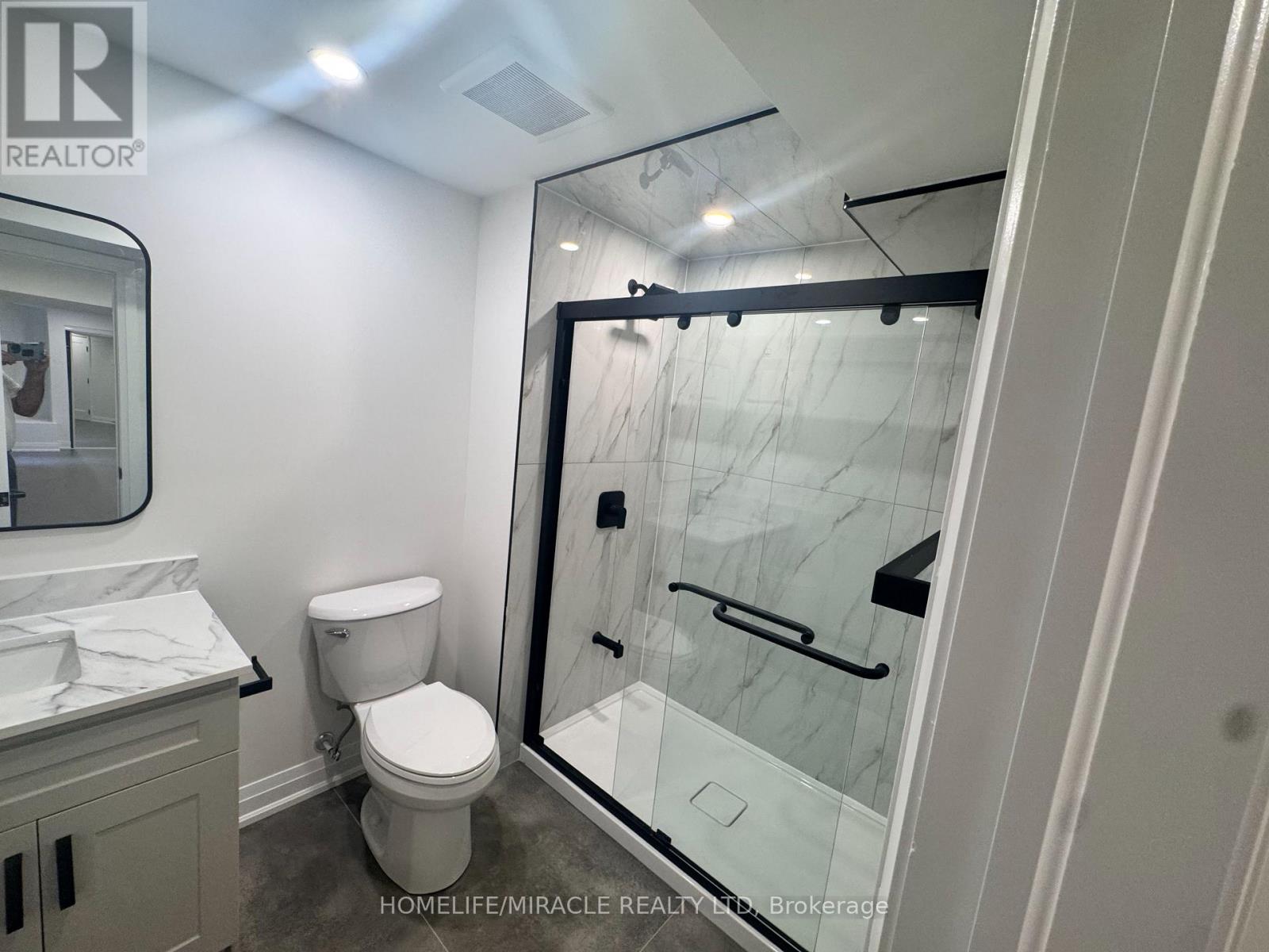 14 Berton Boulevard, Halton Hills (Georgetown), Ontario  L7G 6A5 - Photo 23 - W13680266