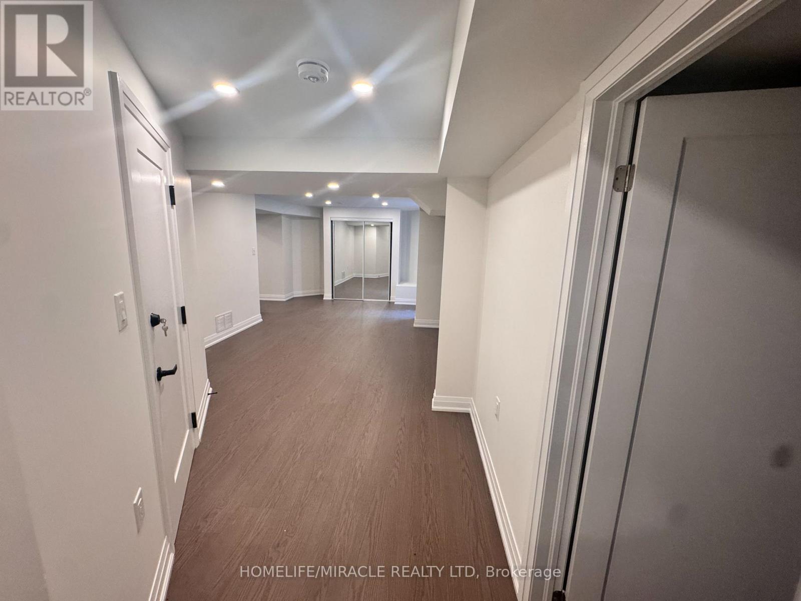 14 Berton Boulevard, Halton Hills (Georgetown), Ontario  L7G 6A5 - Photo 30 - W13680266