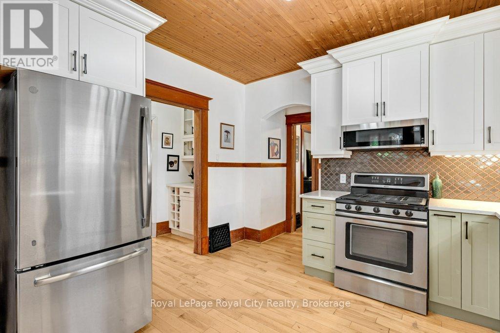 9 Wilbur Street N, Halton Hills (Ac Acton), Ontario  L7J 2C3 - Photo 23 - W13680606