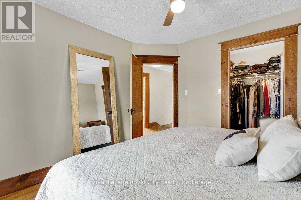 9 Wilbur Street N, Halton Hills (Ac Acton), Ontario  L7J 2C3 - Photo 31 - W13680606