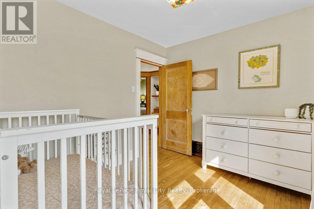 9 Wilbur Street N, Halton Hills (Ac Acton), Ontario  L7J 2C3 - Photo 35 - W13680606