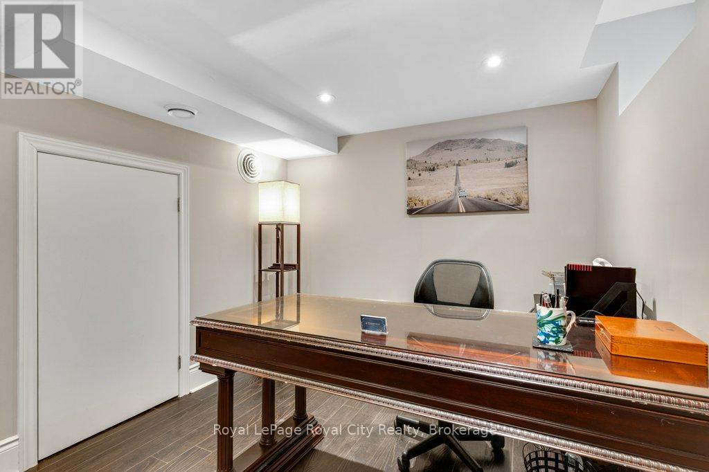 9 Wilbur Street N, Halton Hills (Ac Acton), Ontario  L7J 2C3 - Photo 42 - W13680606