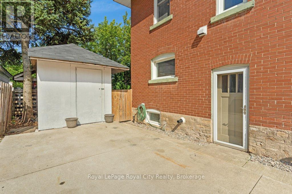9 Wilbur Street N, Halton Hills (Ac Acton), Ontario  L7J 2C3 - Photo 50 - W13680606